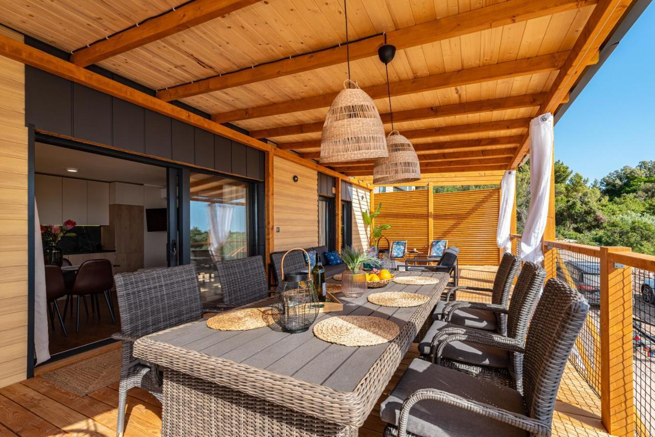 La Vie Est Belle Villa Drage Luaran gambar